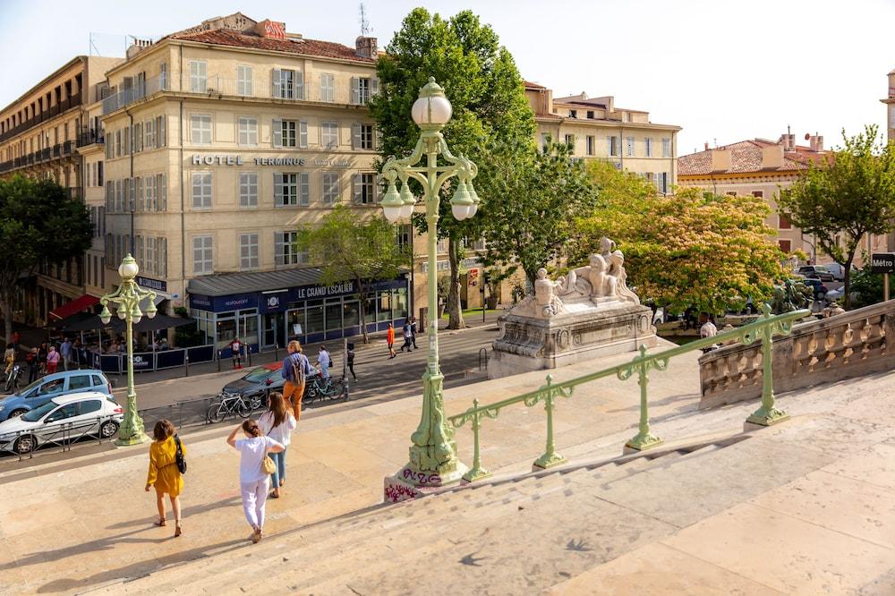 Hotel Terminus Saint-Charles Marseille Exterior photo